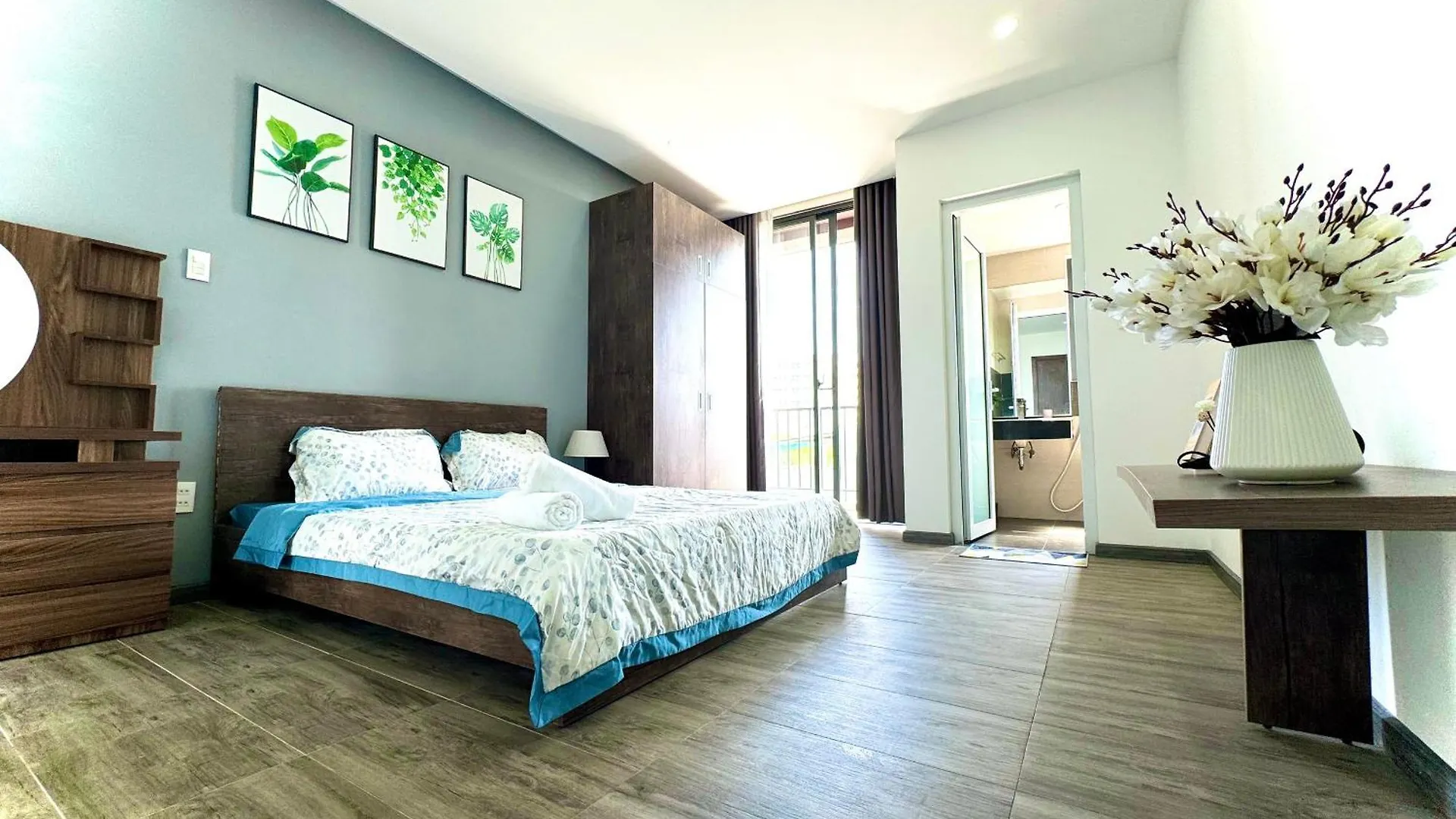 Snow Villa -5Br Ho Boi- Gan Bien Da Nang 0*,  Vietnam